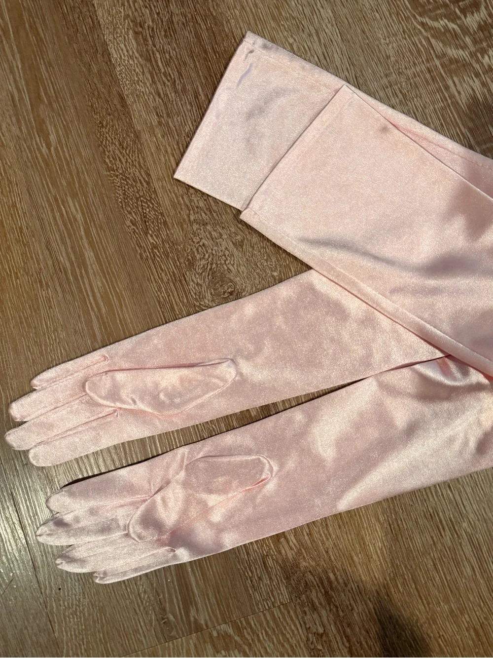 Micheline Pitt pink satin gloves XS/S